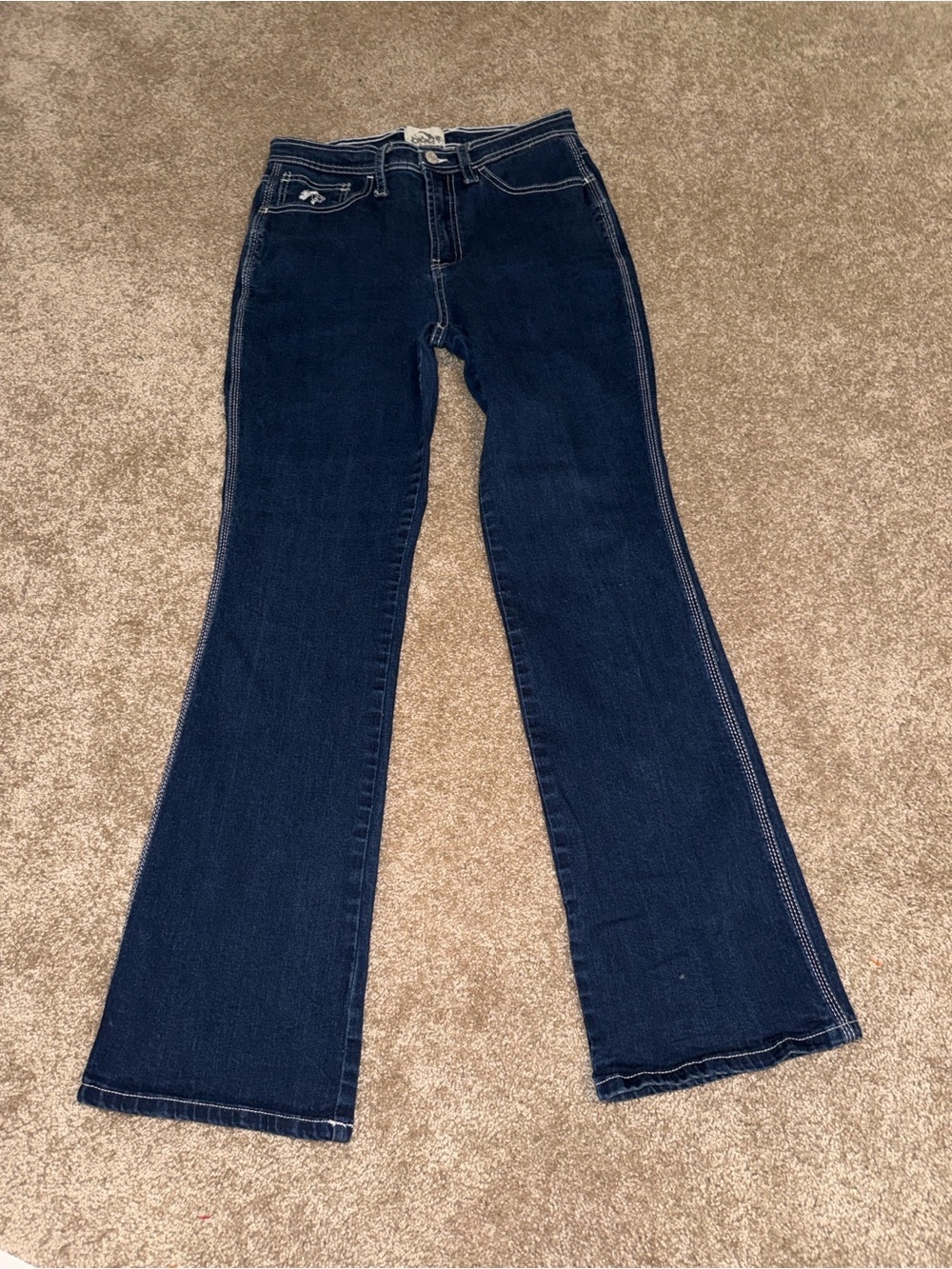 Jordache Men's Deep Blue Jeans with Horse Embroidery - size 29. HH